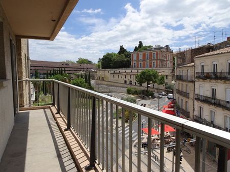Location Appartement 2 pièces 44m² MONTPELLIER 34000 - Photo 4