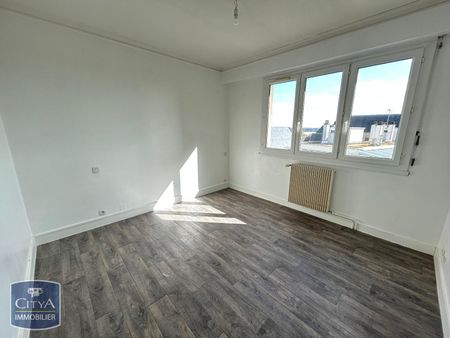 Location Appartement 6 pièces 163m² LE MANS 72000 - Photo 5