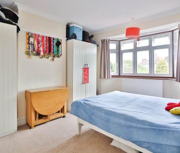 3 bedroom end of terrace house to rent - Photo 5