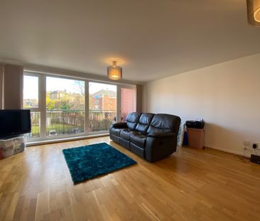 2 Bedroom Property To Rent - Photo 6