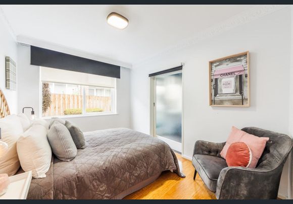 1/42 The Avenue, Balaclava VIC 3183 - Photo 1
