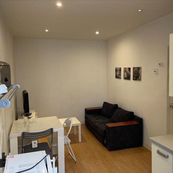 Location Appartement 2 pièces 30m² POITIERS 86000 - Photo 1