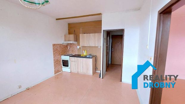 Pronájem bytu 1+1 35 m² - Photo 1