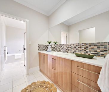 Modern Family Living in the Heart of Magill - Photo 3