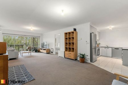 Convenient Living in Vibrant Kaleen - Photo 4