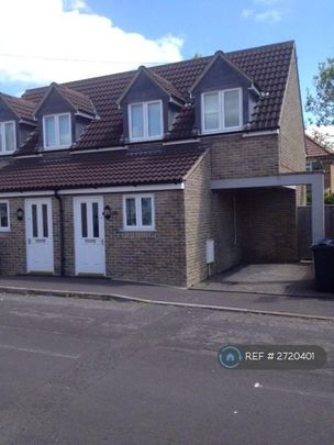 2 bedroom semi-detached house to rent - Photo 1