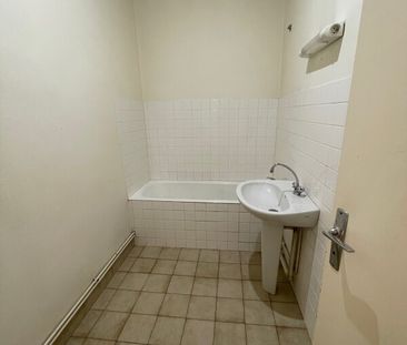 Location Appartement 3 pièces 77m² NANCY 54000 - Photo 6