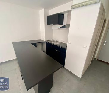 Location Appartement 1 pièce 25m² TOULON 83000 - Photo 2