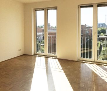 Dachgeschoss-Traum am Wasser - Licht, Weite & zwei Terrassen - Foto 6