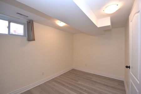 For Lease - 711 Dunlop Street Unit# Basement, Whitby, Ontario - Photo 2