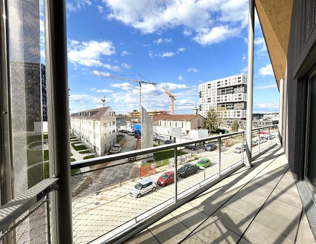 Moderner Rückzugsort mit Galerieflair & Loggia - Photo 1