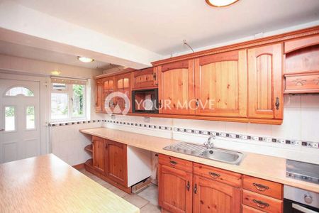 3 bedroom semi-detached house to rent - Photo 5