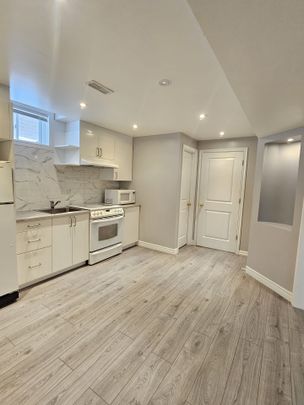 For Lease - 43 Naylor Drive, Bradford West Gwillimbury, Ontario - Photo 1