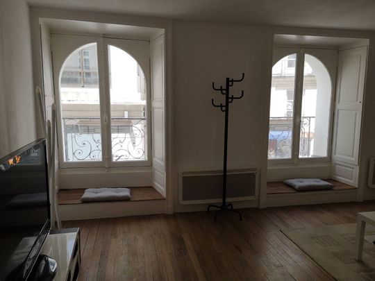 Loue superbe T2 meublé 38m² hyper centre-ville - Photo 1