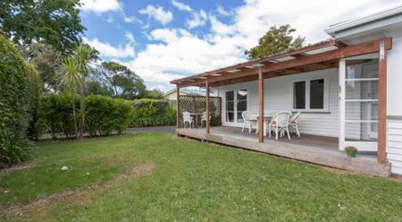 All inclusive rent! - Photo 2