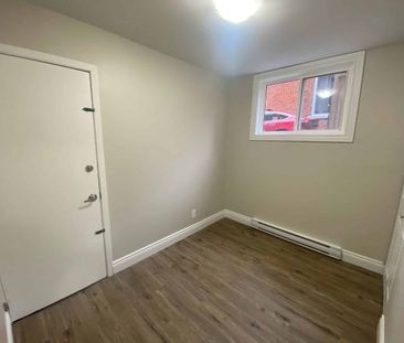 246 Nelson St, Unit 2, Kingston, ON - Photo 6