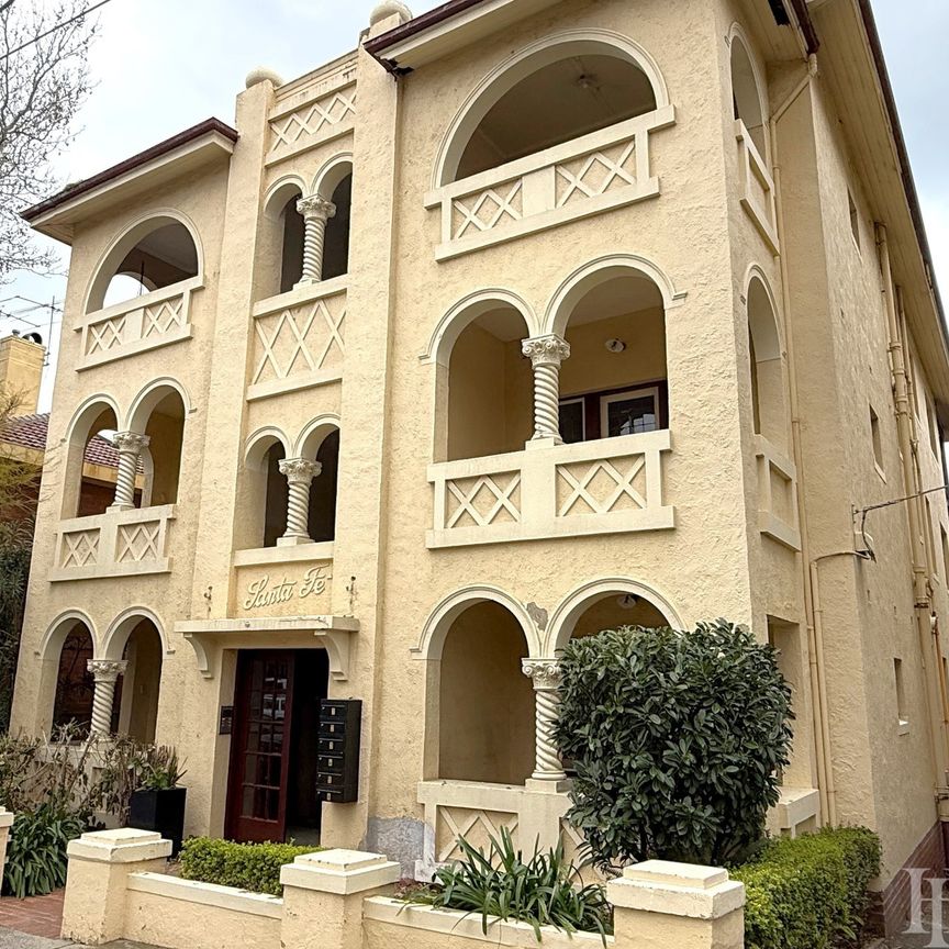 1/45 Mitford Street, Elwood - Photo 1