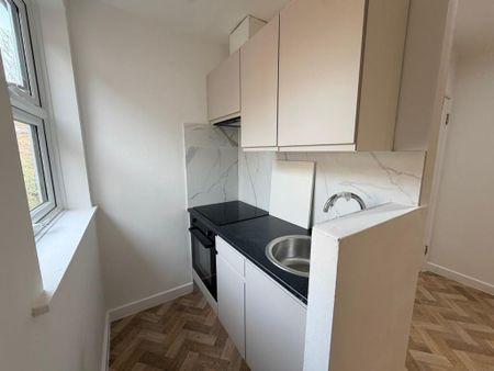 Studio to rent - Photo 4
