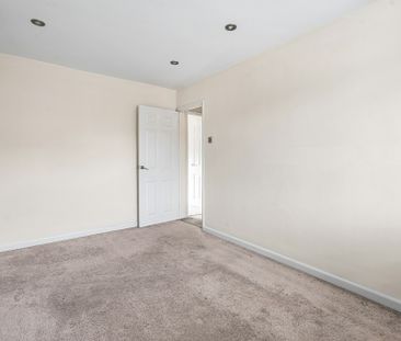 Kingcroft Road, Harpenden, Hertfordshire, AL5 1EH - Photo 3