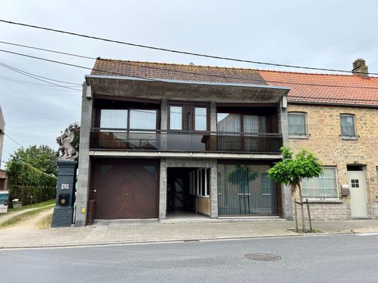 Gelijkvloersappartement met 2 slaapkamers en autostaanplaats te Leke - Foto 1