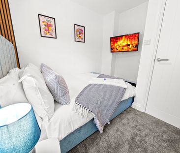 4 Bed Semi-Detached House, Rose Green, BS5 - Photo 6