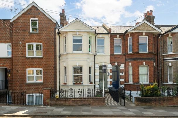 Amyand Park Road, TW1, London - Photo 1