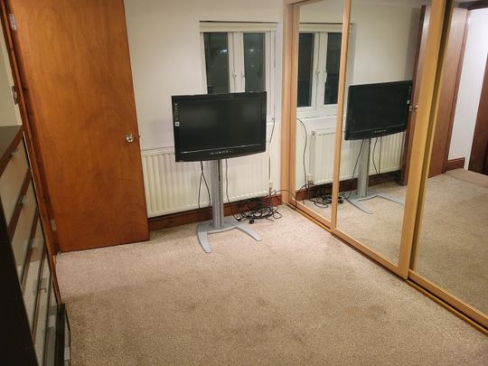 Room in a Shared House, Capworth Street, E10 - Photo 1
