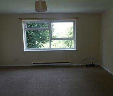 1 bedroom Flat - OSTERLEY CLOSE, STEVENAGE - Photo 1