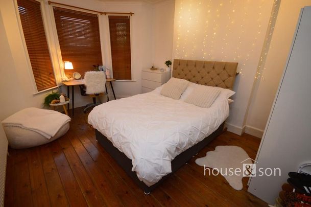 5 bedroom detached house to rent - Photo 1