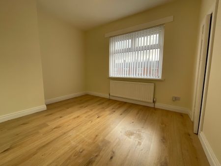 14 York Drive, Belfast, BT15 3QY - Photo 5