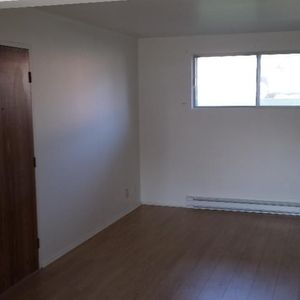 LOGEMENT À LOUER - Photo 2