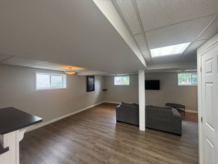 For Lease - 23 Marley Crescent, Haldimand, Ontario - Photo 5