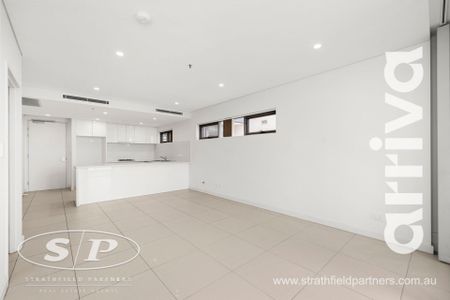 Arriva Strathfield Huge Luxury 2 Bedroom Apartment - Photo 4