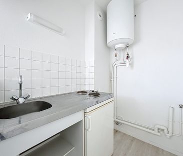 Location Appartement 1 pièce 16m² ST LO 50000 - Photo 4