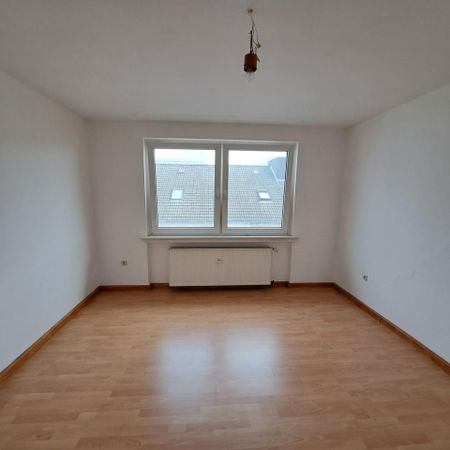 Helle 2-Zimmer-Wohnung in zentraler Lage zu vermieten - Photo 2