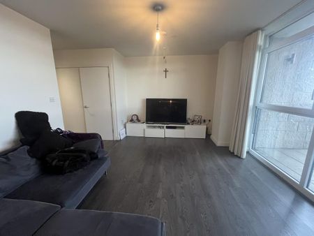 3 bedroom flat to rent - Photo 2