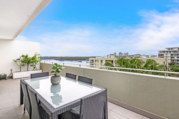 Waterfront Views | Generously Proportioned - Photo 1