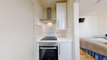 Studio to rent - Photo 5