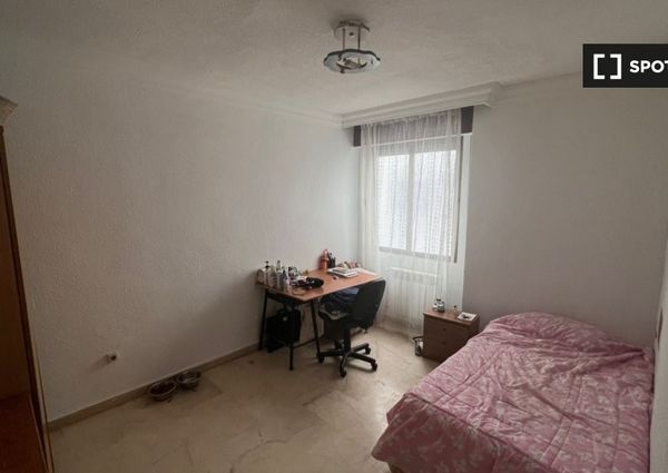 granada, Andalusia 18002