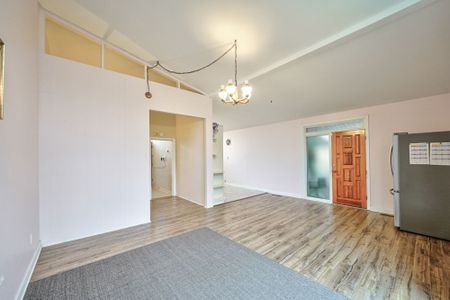 For Lease - 5 Cottonwood Drive, Toronto, Ontario - Photo 5