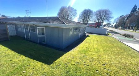 Great Central Location! - Photo 4