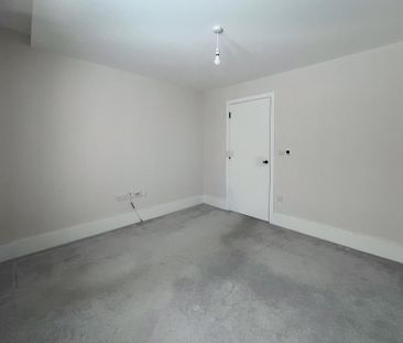 Cambridge Place - Photo 1