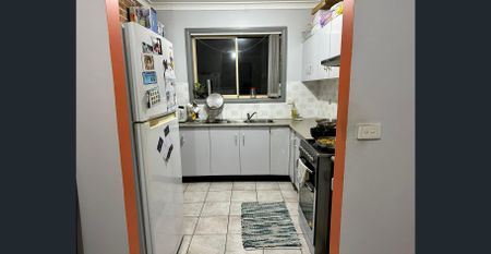 Family Home in Mays Hill - Photo 4