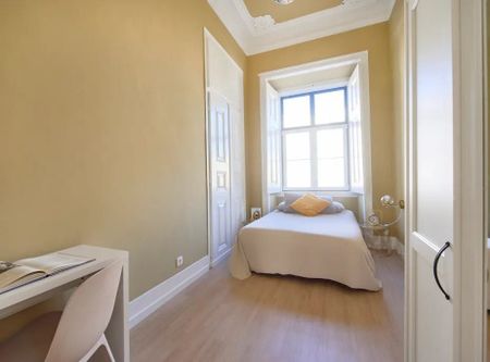 Largo Vitorino Damásio, Lisbon, Lisbon 1200-872 - Photo 2