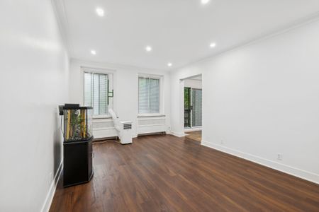 4885 Ch. Queen Mary, Montréal (Côte-des-Neiges, QC H3W - Photo 2