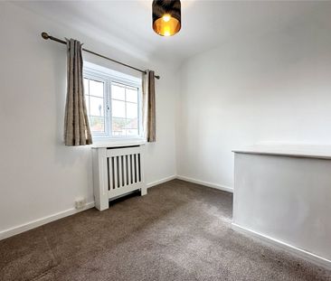 31, Swarcliffe Road, Leeds, West Yorkshire, LS14 5LE - Photo 3
