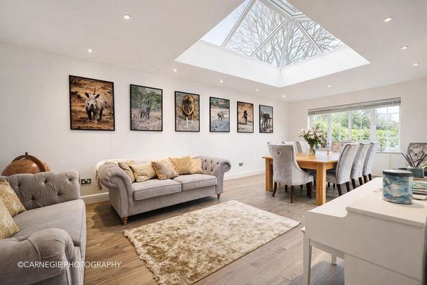 4 bedroom detached house to rent - Photo 1