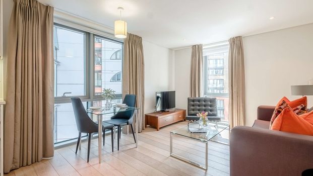 Merchant Square, Paddington, London W2 - Photo 1