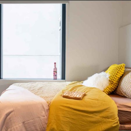 2 Bed Shared Apartment, Double Bed - Photo 3