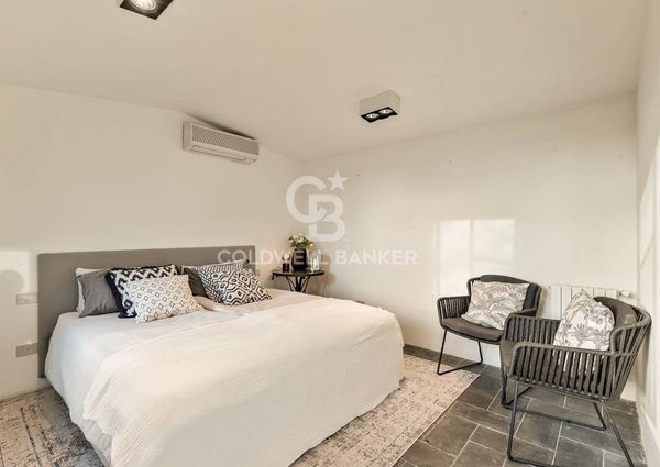 viale apua, Pietrasanta, Tuscany 55045